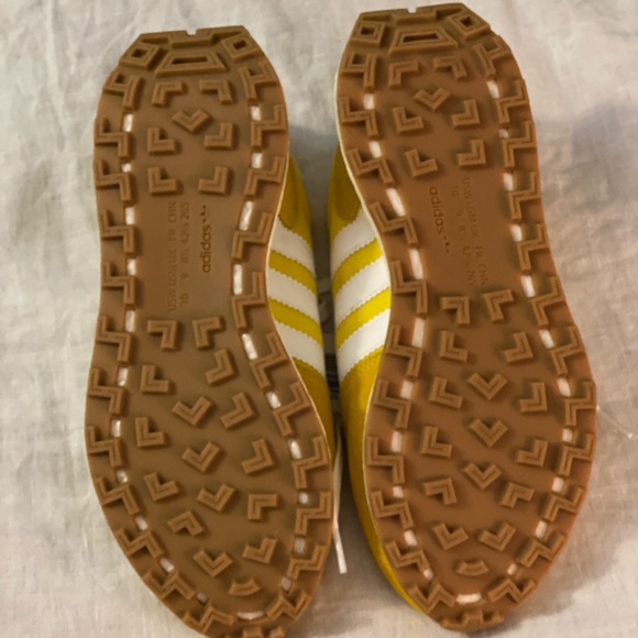 COPY - NWT Adidas Hazy Yellow Retropy E5, Men’s 9 - Picture 5 of 8
